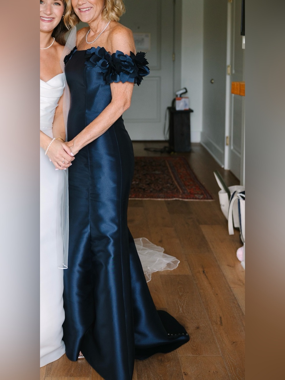 Women’s  Navy Off-Shoulder Floral Appliqué Formal Gown